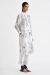 Payal Pratap_Ivory Silk Printed Bandhani Mandarin Collar Iaroki Floral Vine Tunic With Pant _Online_at_Aza_Fashions