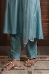 Surabhi Arya_Blue Kurta And Pant Chanderi Silk Embroidered Sequin V-neck Jaal Ombre Set _Online_at_Aza_Fashions