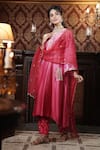 Buy_Surabhi Arya_Pink Kurta And Pant Chanderi Silk Embroidery Thread Florence Ombre Dyed Set _Online_at_Aza_Fashions