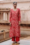 Buy_Megha Pitti_Red Dupion Silk Print Gardenia Dori V Neck Embroidered Sleeves Kurta With Pant _at_Aza_Fashions