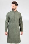 Kasbah_Green Silk Embroidered Thread Geometric Chikankari Kurta _Online_at_Aza_Fashions