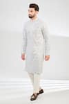 Buy_Kasbah_Ivory Silk Embroidered Mirror Straight Kurta _at_Aza_Fashions