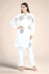 Buy_NAMRATA JOSHIPURA_Ivory Linen Crepe Embroidered Floral Tunic Collar Alder Straight _at_Aza_Fashions