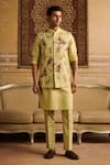 Buy_DiyaRajvvir_Green Cotton Silk Embroidered Thread Floral Bundi Kurta Set _at_Aza_Fashions