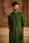 Shop_DiyaRajvvir_Green Cotton Silk Embroidered Mirror Thread And Kurta & Pant Set _Online_at_Aza_Fashions