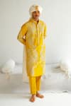 Buy_WABI SABI BY ANSHUM-RITESH_Yellow Chanderi Embroidery Dori Paisley Vine Kurta With Pyjama _at_Aza_Fashions