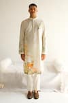 Buy_WABI SABI BY ANSHUM-RITESH_Ivory Chanderi Hand Painted Musk Deer Kurta With Pyjama _at_Aza_Fashions