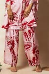 Vedika M_Red Silk Printed Abstract Bandhani Collared V Embroidered Kurta And Pant Set _Online_at_Aza_Fashions