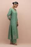 Buy_KORA_Green Silk Embroidery Floral Notched Neck Flower Kurta Pant Set 