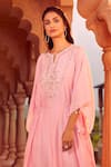 Aariyana Couture_Pink Kaftan Cotton Silk Hand Embroidery Beads Notched Neck  _Online