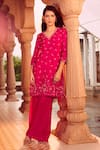 Shop_Aariyana Couture_Pink Silk Organza Hand Embroidery Floral V Neck Kurta With Pant _at_Aza_Fashions