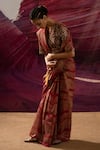 Buy_BANANA labs_Maroon Cotton Handblock Printed Wavy V-neck Saree With Blouse _Online_at_Aza_Fashions