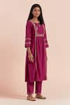 Priya Chaudhary_Pink Chanderi Silk Embroidered Floral Veil Key Hole Kurta With Pant _Online_at_Aza_Fashions