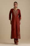 Buy_KORA_Maroon Kurta And Pant Silk Embroidered Zari Notched Round Set _Online_at_Aza_Fashions