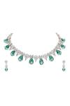 Buy_Auraa Trends_Green Kundan Geometric Carved Embellished Necklace Set 