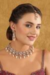 Buy_Auraa Trends_White Crystal Floral Carved Jewellery Set _at_Aza_Fashions