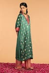 Vasstram_Green Buti Mashru Embroidery Gulab V-neck Hara Kaftan _Online_at_Aza_Fashions