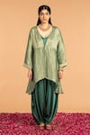 Buy_Vasstram_Green Embroidery V-neck Sunehri Asymmetric Cape _at_Aza_Fashions