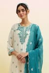 Buy_Upavita_Off White Cotton Embroidered Thread Round Floral Kurta Pant Set 