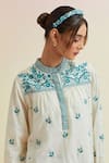 Buy_Upavita_Off White Cotton Embroidered Thread Mandarin Collar Floral Vine Short Kurta _Online_at_Aza_Fashions