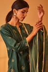 Buy_Bo tree_Green Chanderi Embroidery Zari Notched Anzoo Kurta Set _Online_at_Aza_Fashions