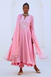 Buy_Myaara_Pink Blouse Tissue Embroidered Floral Notched Round Bead Yoke Anarkali Set 