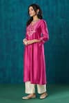 Mushio_Magenta Kurta Chanderi Embroidery Floral Notched Charvi A-line And Pant Set _at_Aza_Fashions