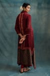 Shop_Krishna Mehta_Maroon Modal Hand Painted Knotted Bandhej Collared Geometric Block Print Kurta _at_Aza_Fashions