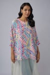 PS Pret by Payal Singhal_Blue Crepe Print Poison Ivy Round Neck Long Tunic _Online_at_Aza_Fashions