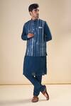 Buy_Aryavir Malhotra_Blue Silk Blend Solid Straight Kurta With Pyjama _at_Aza_Fashions