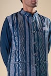 Buy_Aryavir Malhotra_Blue Silk Blend Solid Straight Kurta With Pyjama 