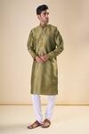 Buy_Aryavir Malhotra_Green Silk Blend Plain Band Collar Straight Kurta _at_Aza_Fashions