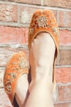 Buy_Amaryllis For Her_Orange Dabka Auburn Gul Embroidered Juttis _Online_at_Aza_Fashions