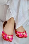 Buy_Amaryllis For Her_Pink Sequin Paneri Bloomy Embroidered Juttis _at_Aza_Fashions