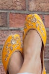 Buy_Amaryllis For Her_Yellow Sequin Phillauri Gul Vine Embroidered Juttis _at_Aza_Fashions