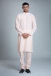 Aryavir Malhotra_Peach Silk Blend Embroidery Mirror Bundi And Kurta Set _Online_at_Aza_Fashions