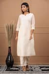 SUTI KAPDA_Off White Chanderi Embroidered Lace Notched Work A-line Kurta Pant Set _Online_at_Aza_Fashions