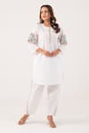 Buy_Ekavira_White Poplin Embroidery Floral Round Neck Reva Kurta With Pant _at_Aza_Fashions