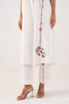 Buy_Ekavira_White Poplin Embroidery Floral V Neck Tulika Kurta With Pant 