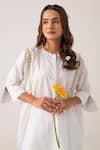 Ekavira_White Poplin Placement Embroidery Floral Round Neck Kanti Kurta With Pant _at_Aza_Fashions