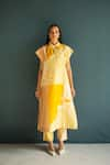 Buy_Oja_Yellow Handloom Silk Chanderi Embroidered Gradient Graphic Kurta With Pant _at_Aza_Fashions