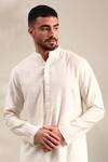 Mayank Modi - Men_Ivory Silk Jacquard Geometric Flower Pattern Kurta With Churidar _Online_at_Aza_Fashions