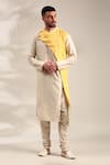 Buy_Mayank Modi - Men_Beige Silk Linen Front Slit Straight Kurta With Churidar 