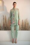Buy Oja Green Linen, Canvas Embroidery Collared Palm Tree Applique Work Kurta With Pant at Aza Fashions Buy_Oja_Green Linen, Canvas Embroidery Collared Palm Tree Applique Work Kurta With Pant _at_Aza_Fashions