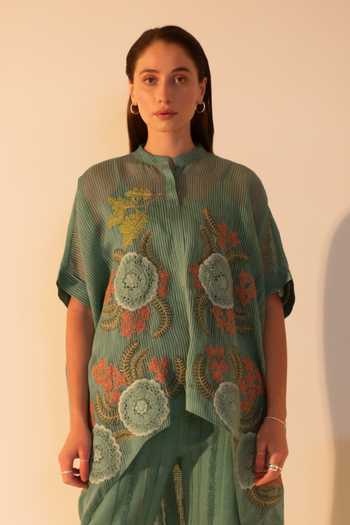 Oja_Green Linen, Jersey, Handloom Cotton Embroidery Floral Crochet Kurta With Pant _Online_at_Aza_Fashions