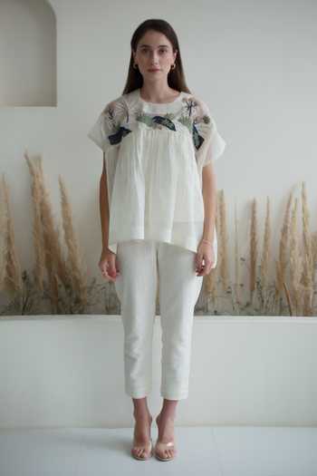 Buy_Oja_Ivory Linen, Canvas Embroidery Round Neck Earthy Applique Jacket And Pant Set _at_Aza_Fashions