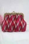 Vareli Bafna_Red Print Ikkat Pattern Clutch _Online_at_Aza_Fashions