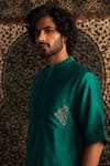 Buy_Charkhee_Emerald Green Kurta Chanderi Embroidery Zardozi Set _Online_at_Aza_Fashions