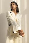 Buy_Studio Surbhi_Cream Cotton Silk Embroidery Floral Lapel Collar Shirt With Straight Pant 