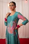 Buy_Chrkha_Green Chanderi Silk Hand Embroidered Paisley Floral Print Kurta And Pant Set _Online_at_Aza_Fashions